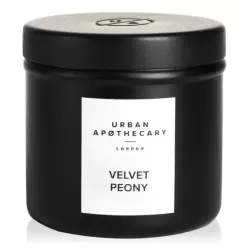 Ароматична travel свічка Urban apothecary Velvet Peony 175 г. з деревно-квітковим ароматом