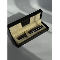 Преміальна кулькова ручка у подарунковому футлярі