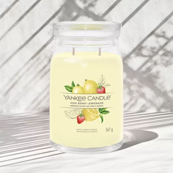 Ароматична свічка Iced Berry Lemonade Large Yankee Candle