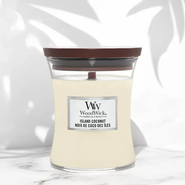 Ароматична свічка з ароматом кокоса та ананаса Woodwick Medium Island Coconut 275 г